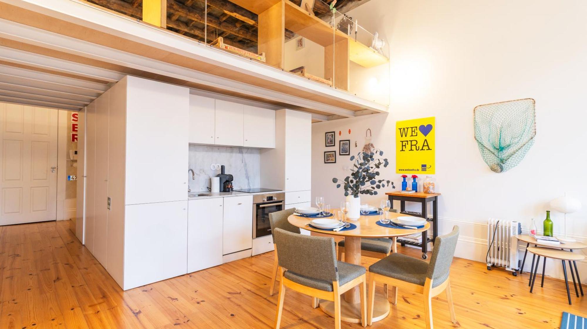 Eccentric Mouzinho Mezzanine By Lovelystay Porto Eksteriør billede